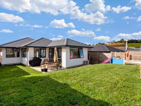 8 Ngahau Street, Warkworth