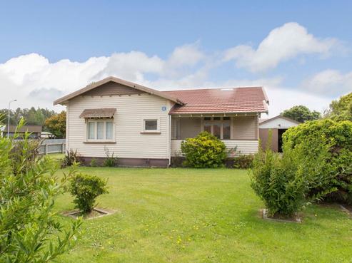 17 Christian Street, Dannevirke
