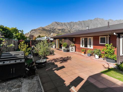 50 Riverside Road, Frankton