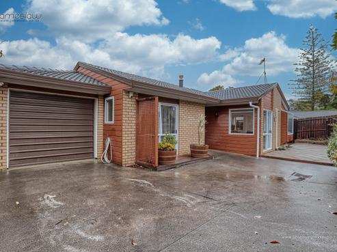 13A Tirimoana Road, Te Atatu South