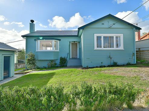 14 Karaka Street, Helensville