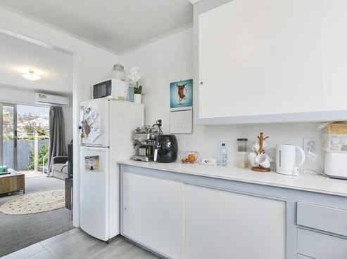 2/138 Macandrew Road, South Dunedin