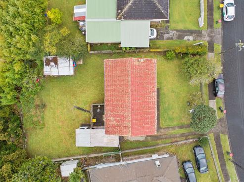 8 Perth Street, Otara