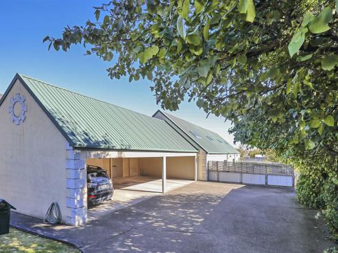 358 Dee Street, Avenal