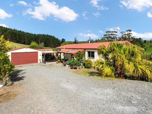 296 Springfield Road, Mangapai and Surrounds