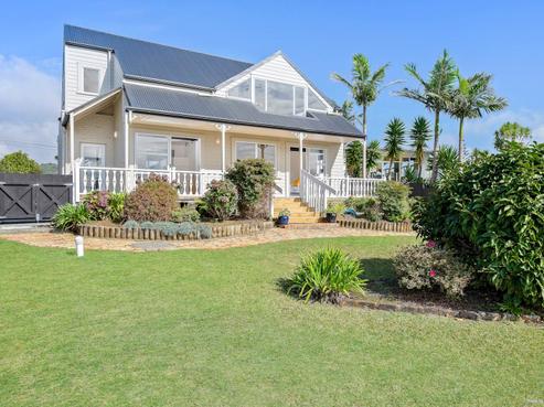 6 Range Road, Swanson