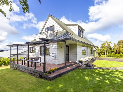 2/20 Kahurangi Drive, Rangatira Park