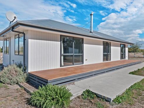 18 Mcintoshs Road, Fernside