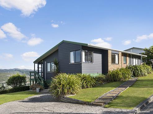 22 Cathie Place, Karori