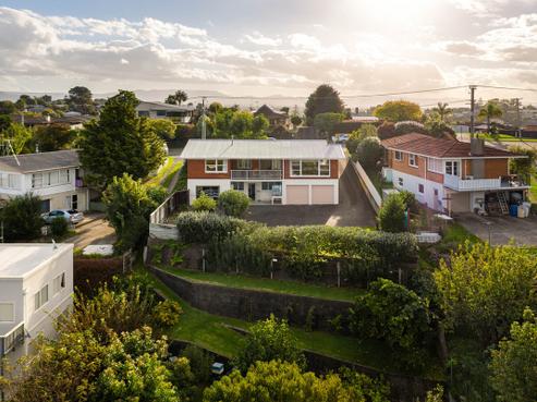 36 Brookfield Terrace, Brookfield