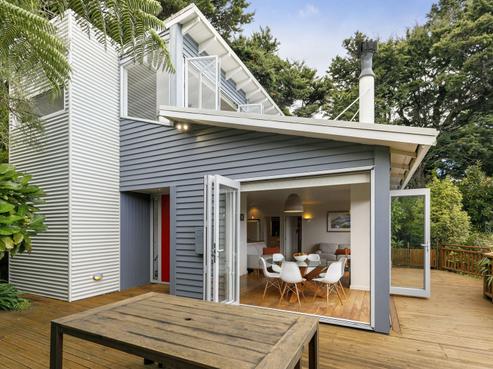 48 Howard Road, Point Howard