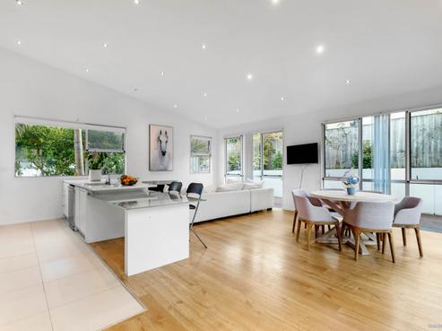 684A Beach Road, Browns Bay