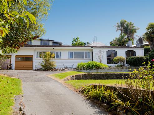 29 Lynwood Place, Brookfield