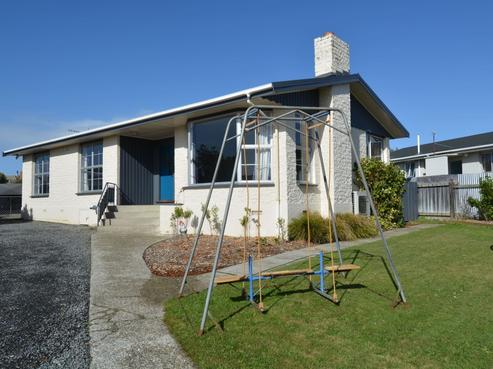 14 Paisley Street, Kew