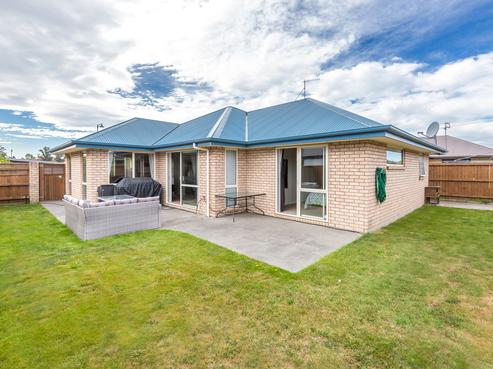 6 Vesper Lane, Yaldhurst
