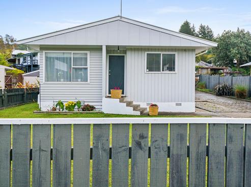285 Wellington Road, Wainuiomata