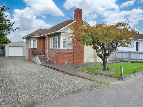 399 Tay Street, Turnbull Thomson Park