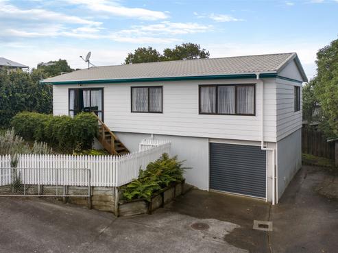 1/77 Totaravale Drive, Totara Vale