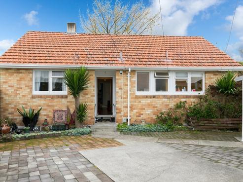 11 Trigg Place, Bader
