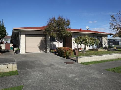 301 Riverslea Road North, Parkvale