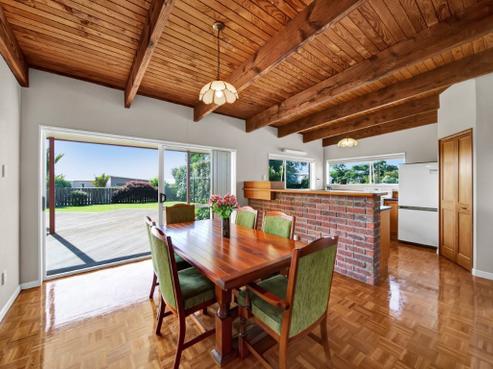 21 Motukari Place, Onaero