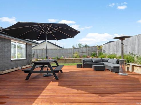 60 Harbour Crest Drive, Waiuku