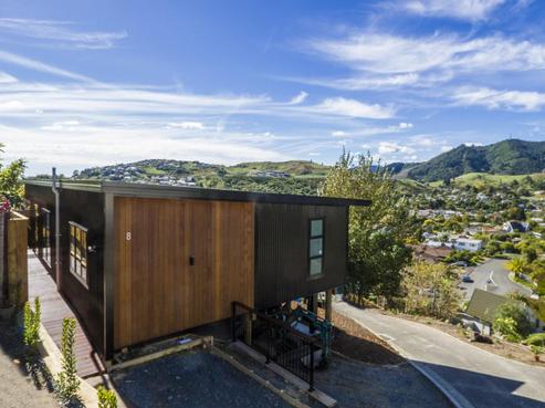 8 Calamaras Street, Enner Glynn