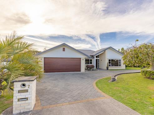 7 Lithgow Drive, Otamatea