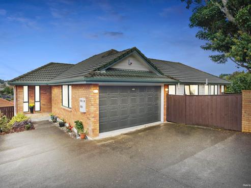 4/55 Whitford Road, Botany Downs