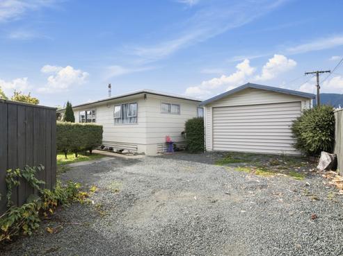 2/337 Nayland Road, Stoke