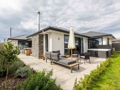 135 Arataki Road, Havelock North