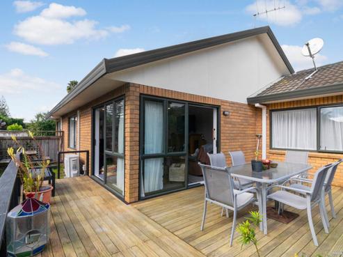 34B Amberley Avenue, Te Atatu South