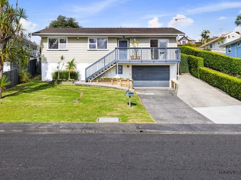 56 Lemnos Place, Titirangi