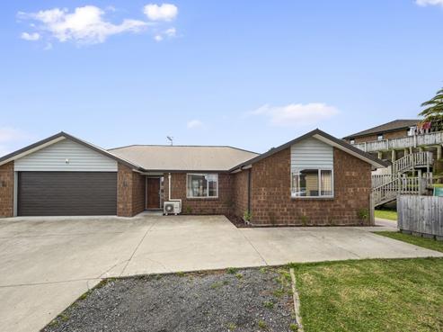 11 Barwick Place, Huntington