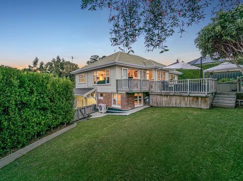 17 Waratah Street, Birkenhead
