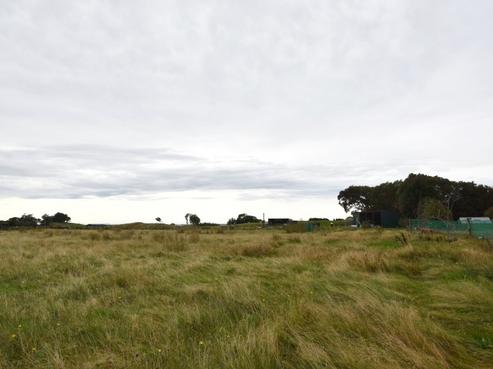 99 Watt Road, Otatara