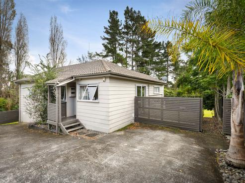 13 Glenbury Place, Massey