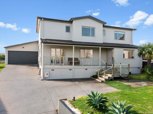 28 Amorino Drive, Red Beach