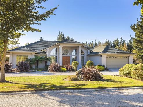 430 Mount Thomas Road, Fernside