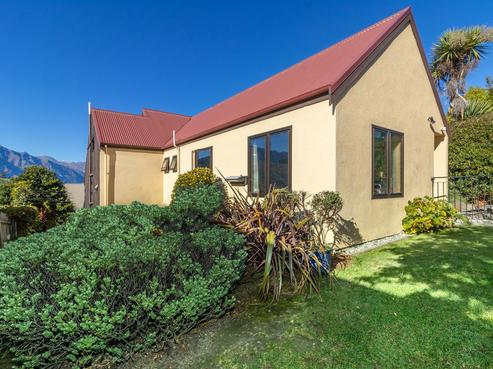 3B Highview Terrace, Queenstown Central