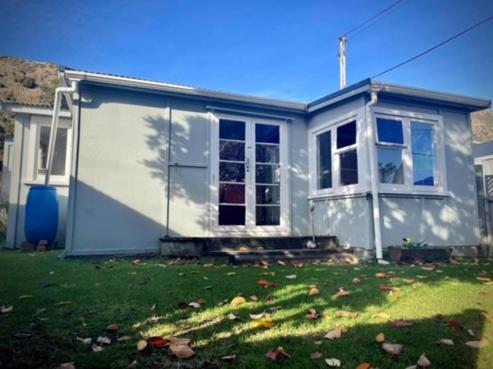 74 Tilley Road, Paekakariki