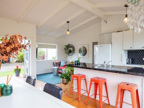 54 Taipari Road, Te Atatu Peninsula