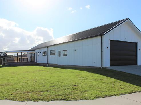 101 Rangiora Crescent, Matarangi
