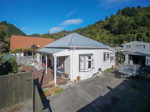 60 Westbrook Terrace, The Brook