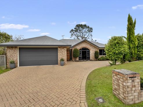 42 Limousin Place, Grandview Heights