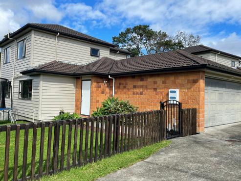 19 Riverglade Parkway, Te Atatu South
