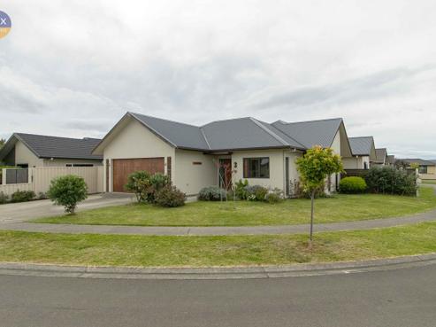 3 Pania Place, Poraiti