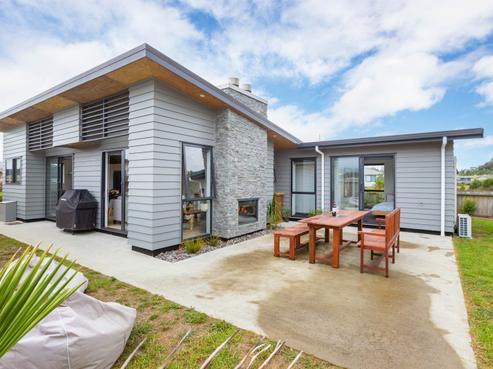 13 Northcoast Place, Mangawhai Heads