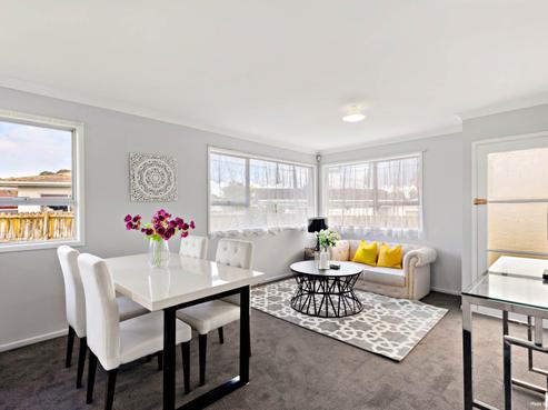 2/19 Moncrieff Avenue, Clendon Park