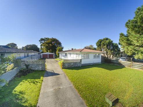 18 Saturn Crescent, Milson